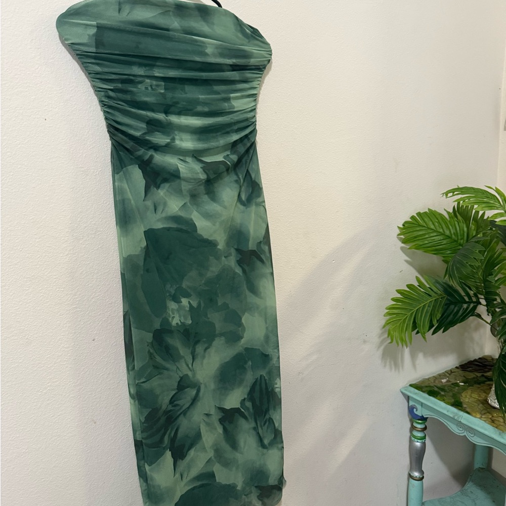 Green Strapless Dress